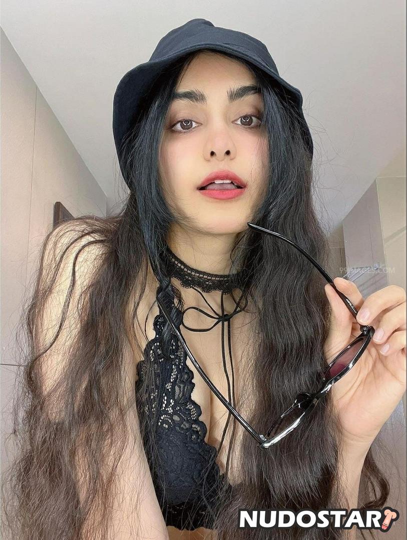 Adah Sharma Leaked Photo 31