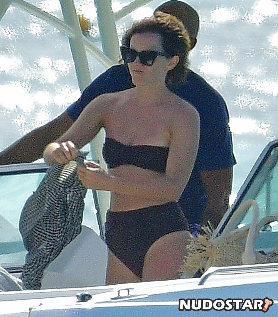 Emma Watson Leaked Photo 16