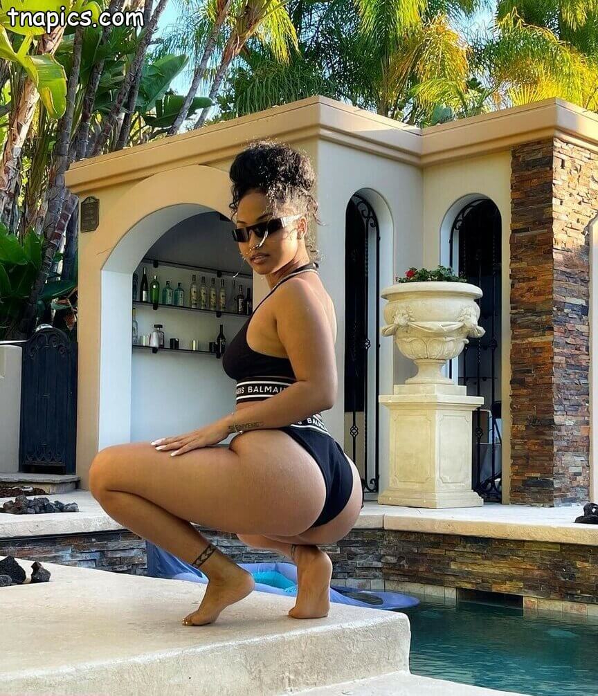 Shenseea Nude 23