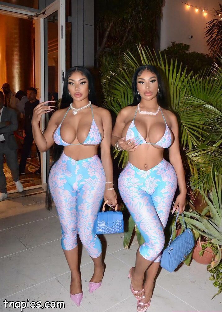 Clermont Twins Nude 9