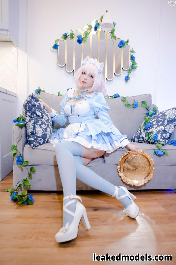 akariia-cosplay Naked 9