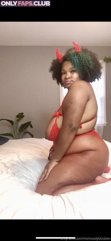 msmoodybb Nude Leaked OnlyFans Photo 10