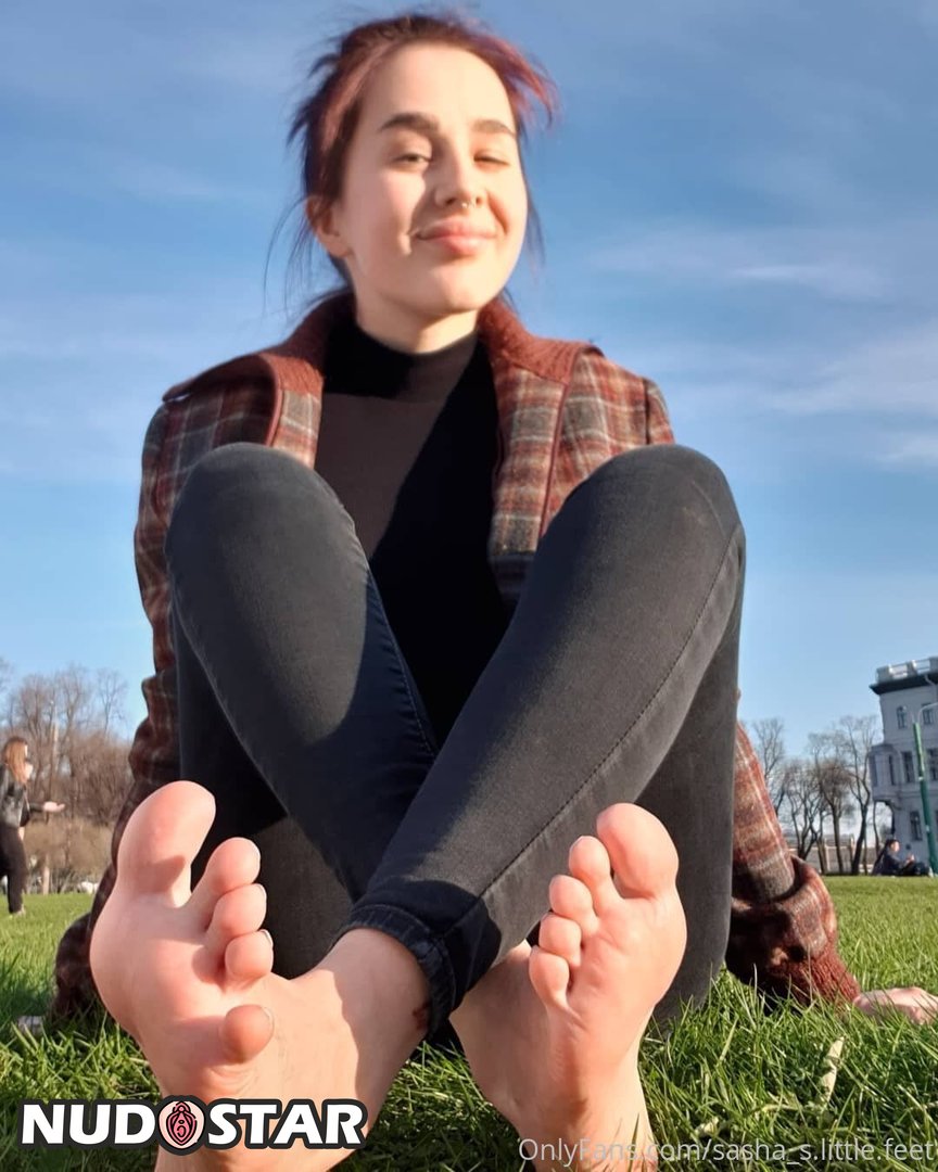 Sasha S Little Feet Leaked Photo 69