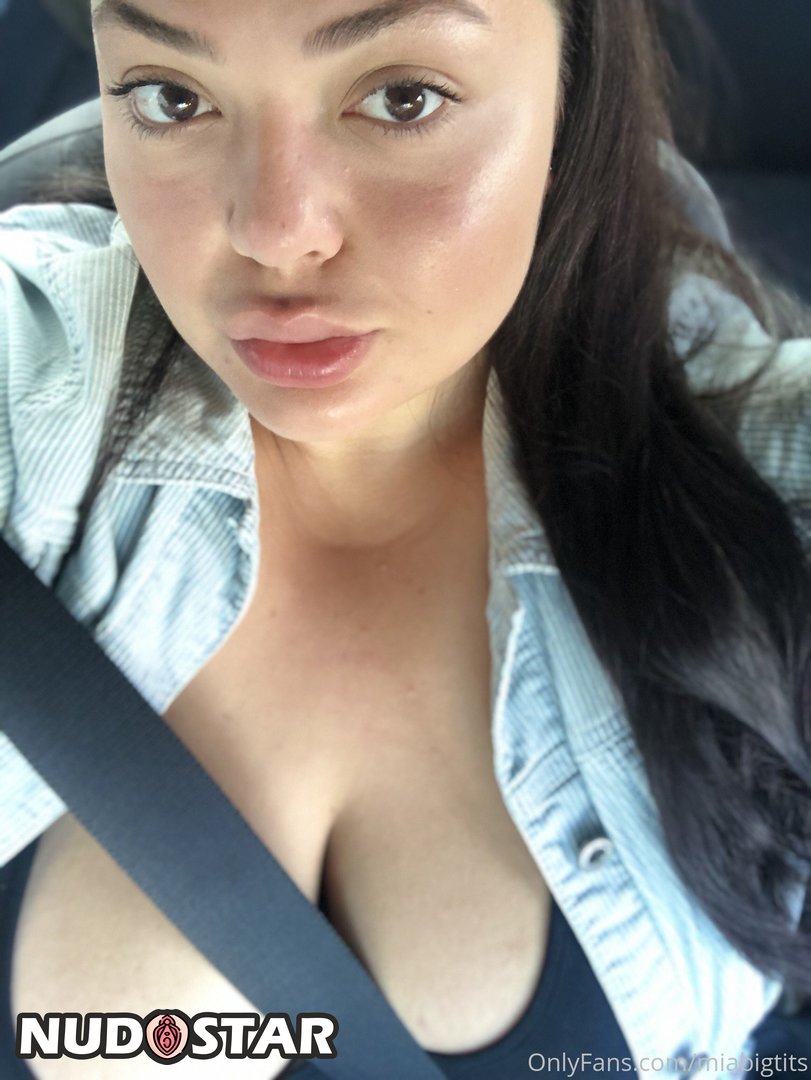 Miabigtits Leaked Photo 4