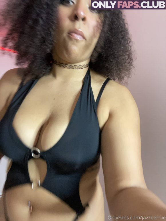 jazzberriie Nude Leaked OnlyFans Photo 14