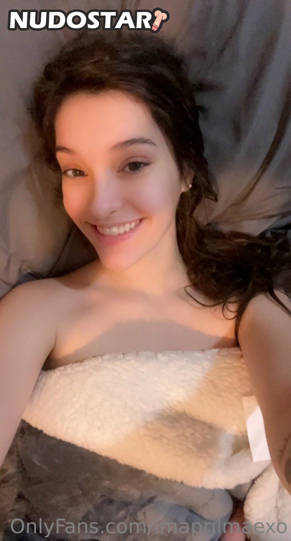 April Mae Leaked Photo 36