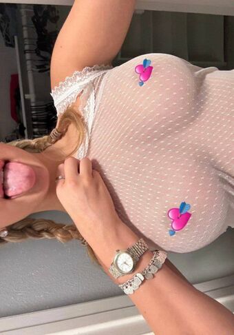 Breckie Hill Nude Leaks OnlyFans Photo 411