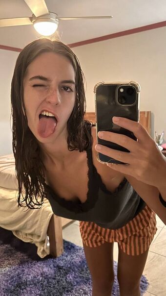 Emily Feld Nude Leaks OnlyFans Photo 263