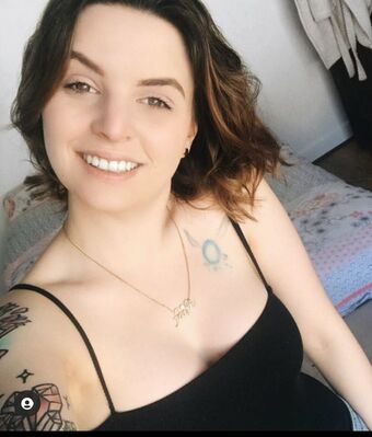 Emma Blackery Nude Leaks OnlyFans Photo 7