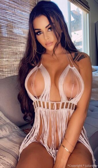 Juli Annee Nude Leaks OnlyFans Photo 55