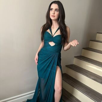 Laura Marano Nude Leaks OnlyFans Photo 27