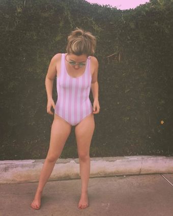 Taylor Tomlinson Nude Leaks OnlyFans Photo 32