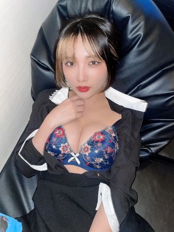 Yuno Mizusawa Nude Leaks OnlyFans Photo 29