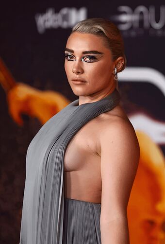 Florence Pugh Nude Leaks OnlyFans Photo 211