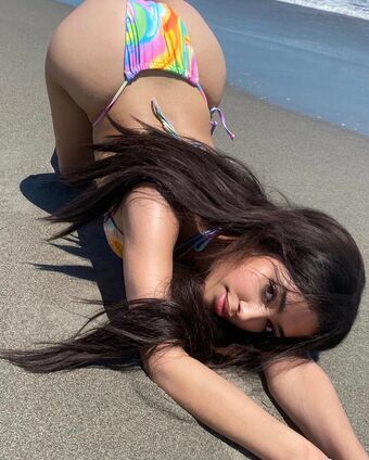 Lizzy Vee Nude Leaks OnlyFans Photo 12