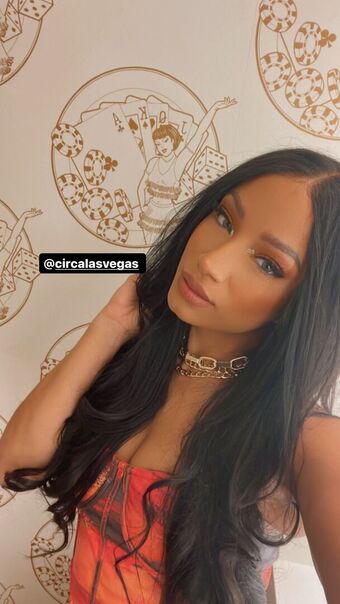 Sasha Banks Nude Leaks OnlyFans Photo 49