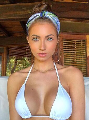 Anna Louise Nude Leaks OnlyFans Photo 95