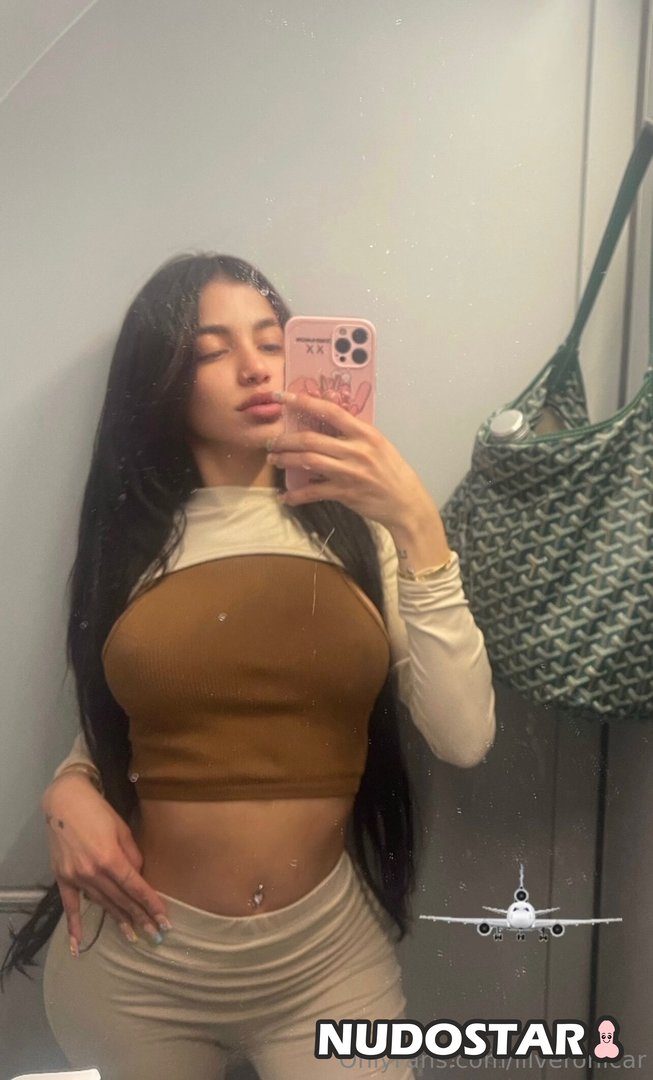 Lilveronicar Leaked Photo 49