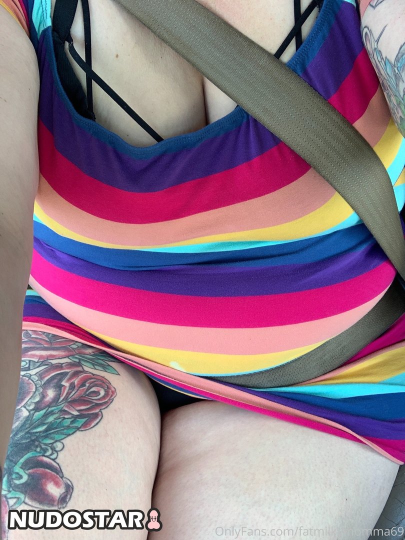 Fatmilkymomma69 Leaked Photo 28