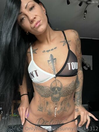 sunny_black1312 Nude Leaks OnlyFans Photo 40