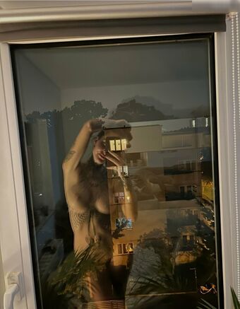 alertacomrades Nude Leaks OnlyFans Photo 25