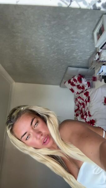 hollyasminee Nude Leaks OnlyFans Photo 14