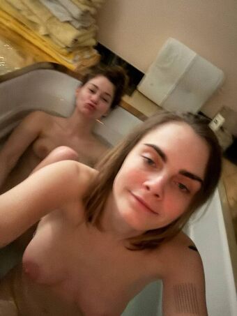 Cara Delevingne Nude Leaks OnlyFans Photo 366