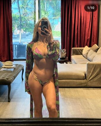 Charlotte Flair Nude Leaks OnlyFans Photo 175