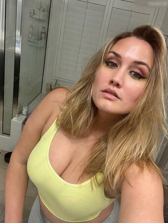 Naomi Kyle Nude Leaks OnlyFans Photo 48