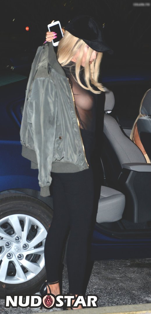 Lisa Opie Leaked Photo 6