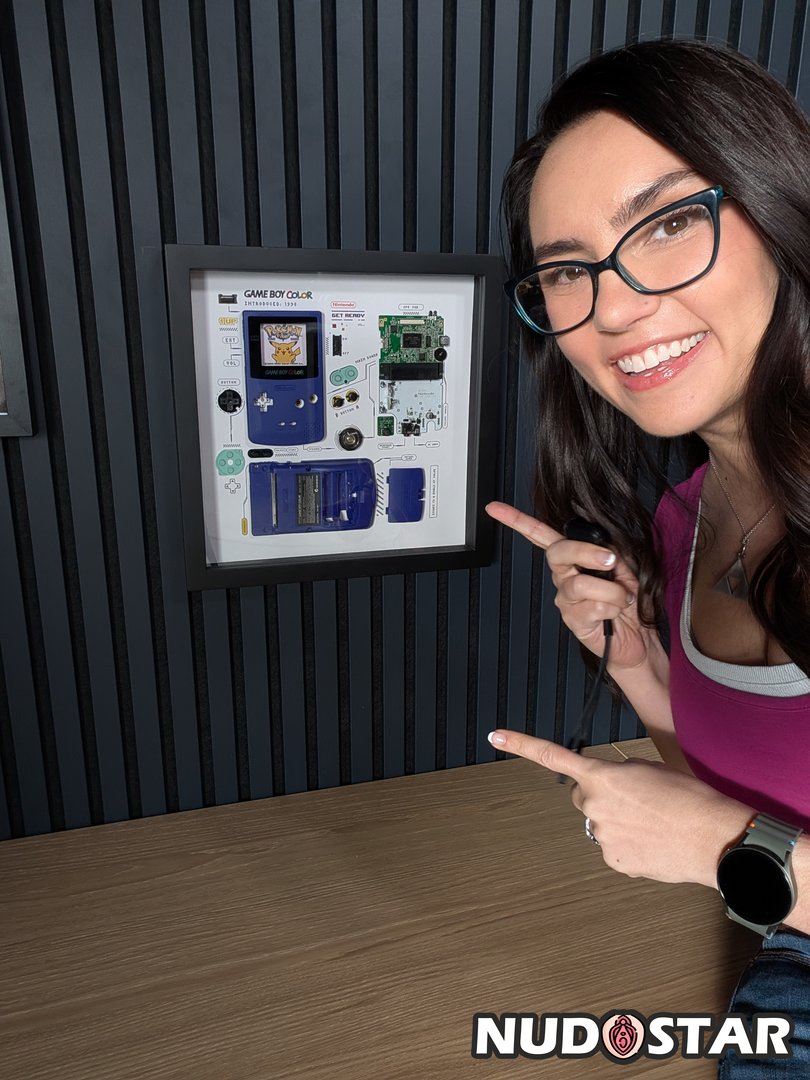 Trisha Hershberger Leaked Photo 12