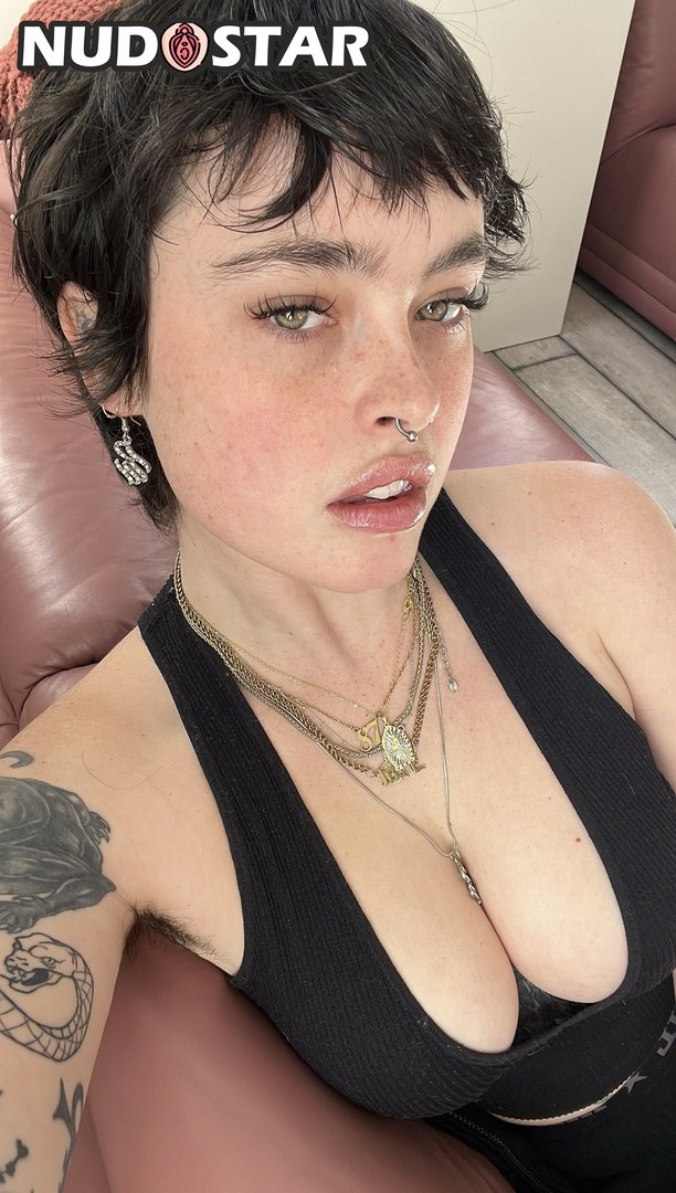 Motherbimbo Leaked Photo 7