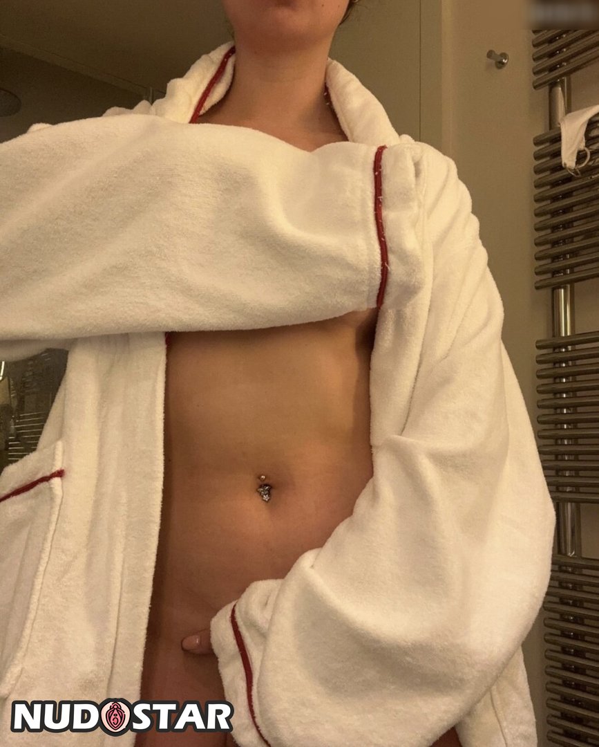 Juliaossendorf Leaked Photo 1