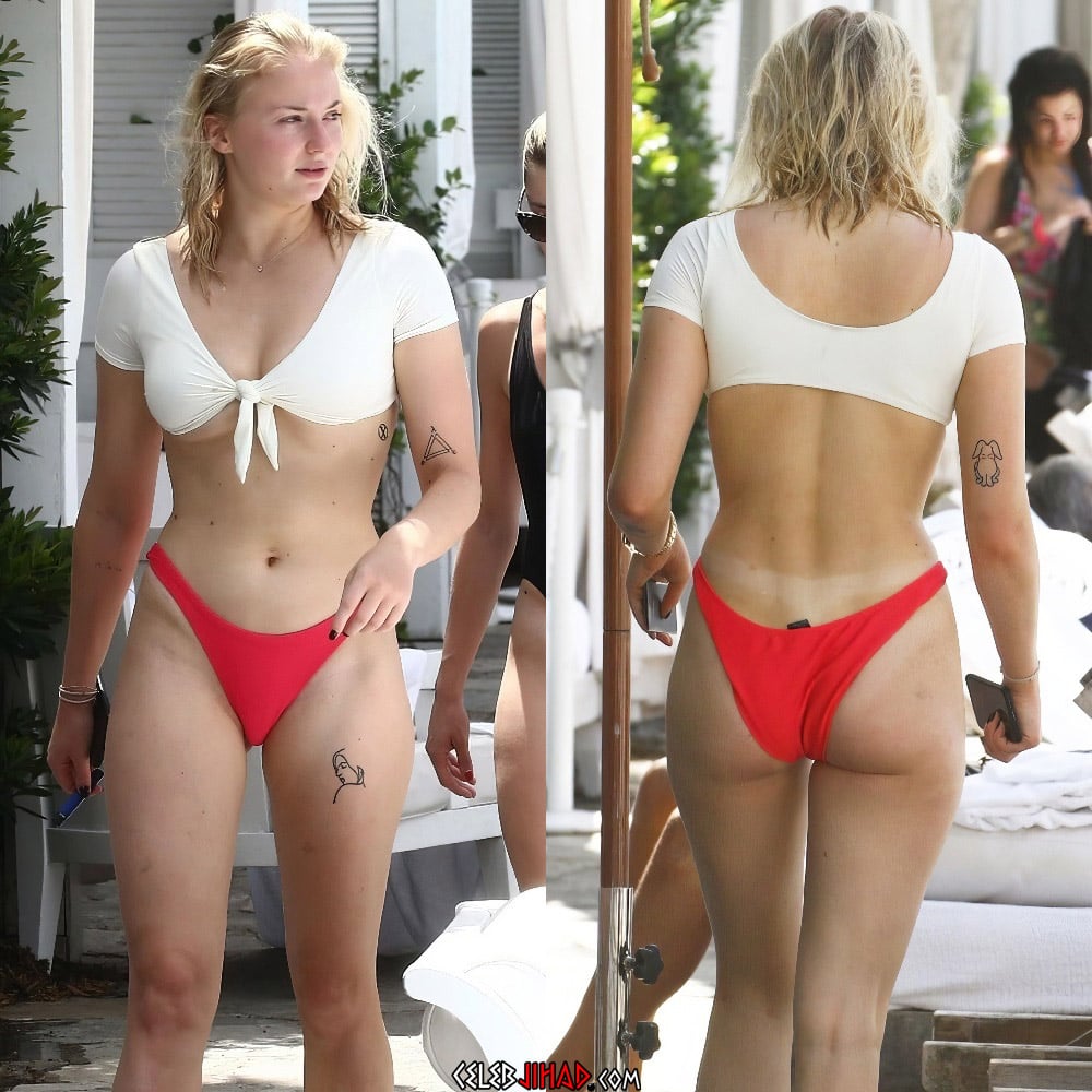 Sophie Turner bikini