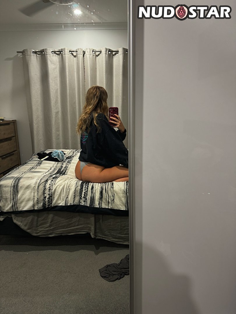 Itssosierra Leaked Photo 15