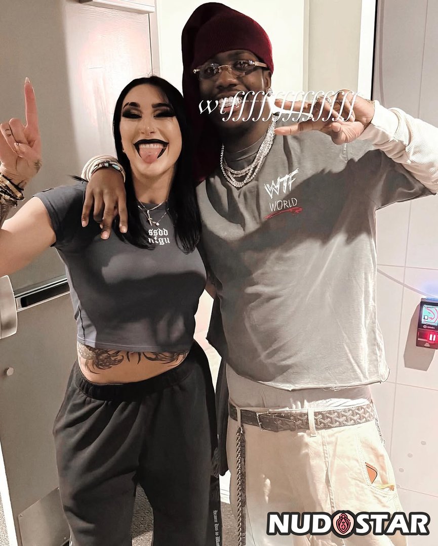 Rhea Ripley Leaked Photo 4