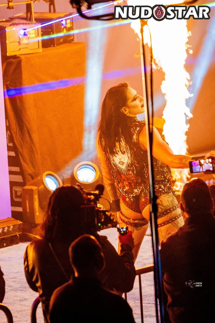 Rhea Ripley Leaked Photo 10