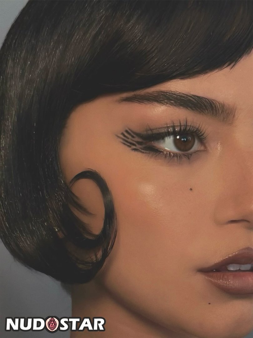 Isabela_Merced Leaked Photo 10