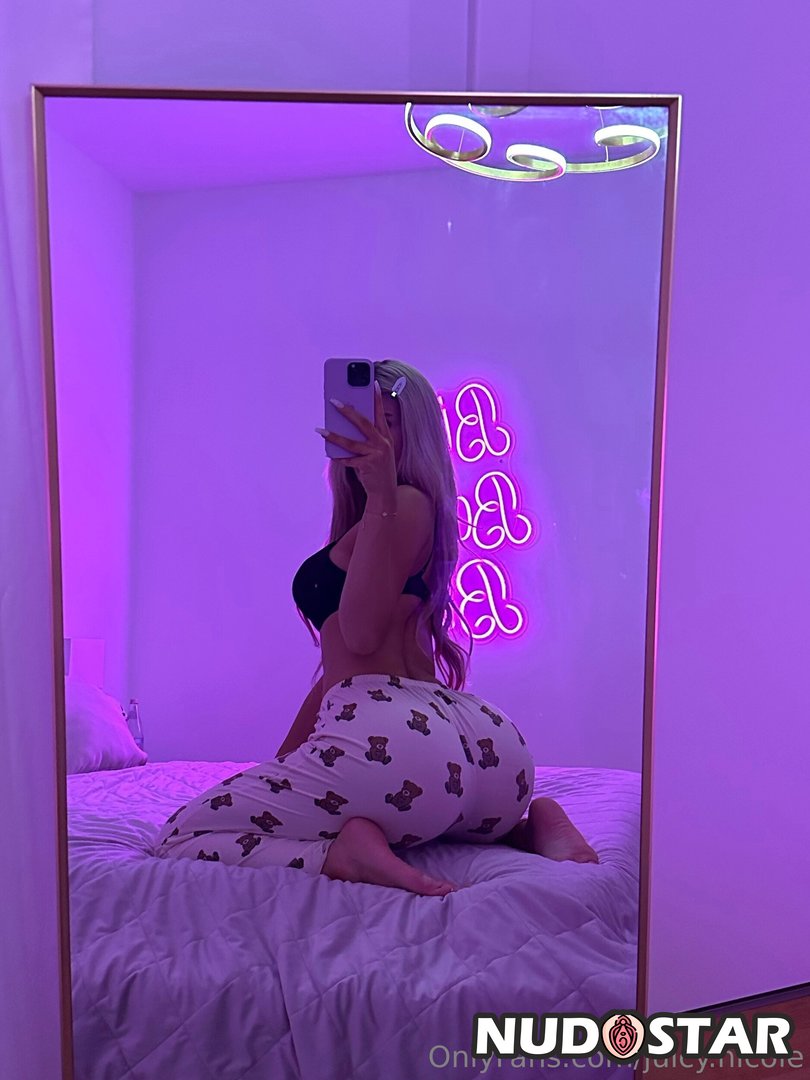 Juicy_Nicole Leaked Photo 11