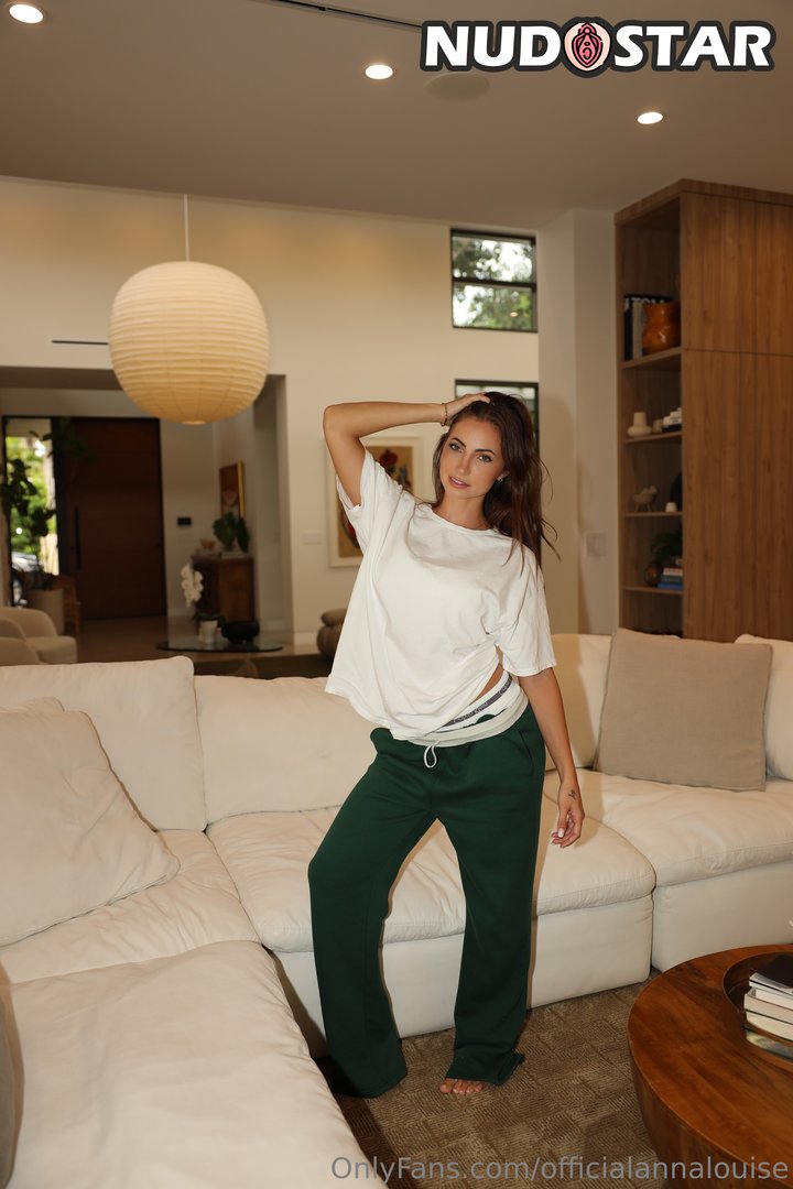 Anna_Louise Leaked Photo 11