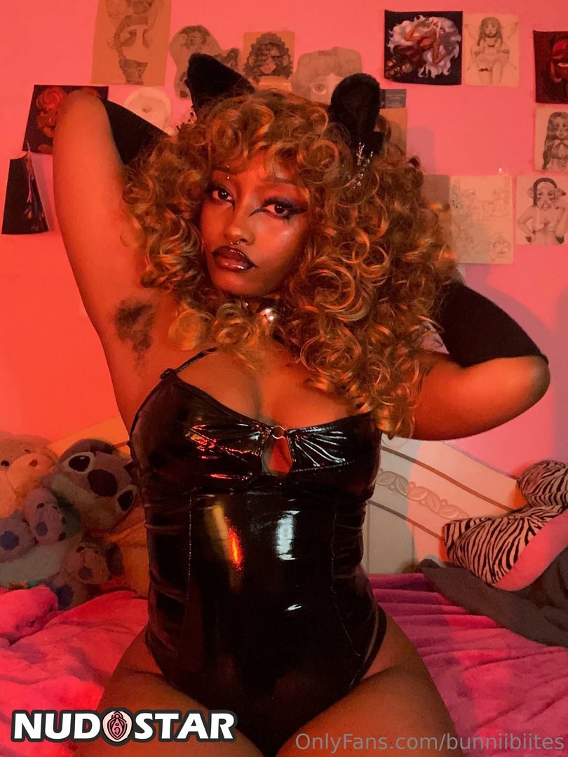 Bunniibiites Leaked Photo 14