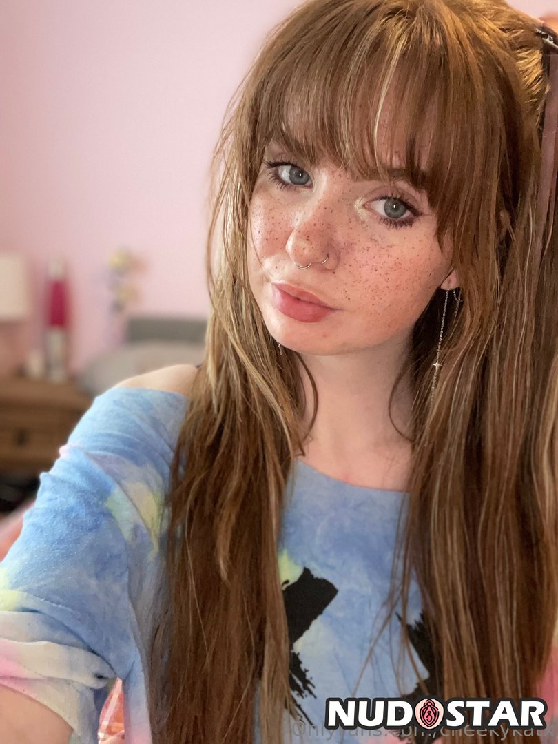 Cheekykatx Leaked Photo 8