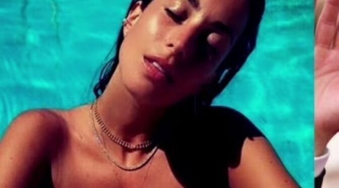 Ines De Ramon Sexy (13 Photos)