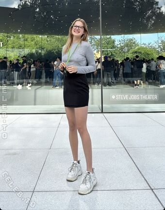 Adriana Burova Nude Leaks OnlyFans Photo 22