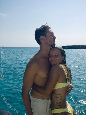 Alina Wachinger Nude Leaks OnlyFans Photo 19