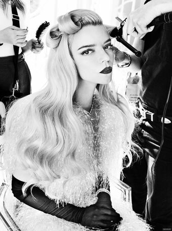 Anya Taylor-Joy Nude Leaks OnlyFans Photo 247