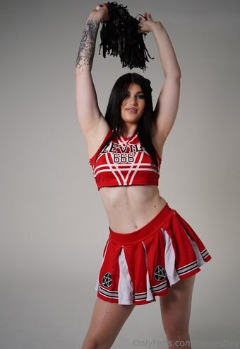 Bea Priestley | Blair Davenport Nude Leaks OnlyFans Photo 14