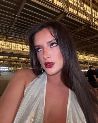 Bella Thorne Nude Leaks OnlyFans Photo 3