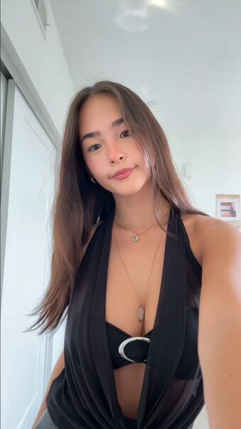 Camilla Marini Nude Leaks OnlyFans Photo 41