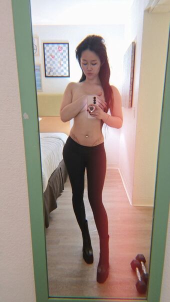 Connie Han Nude Leaks OnlyFans Photo 26